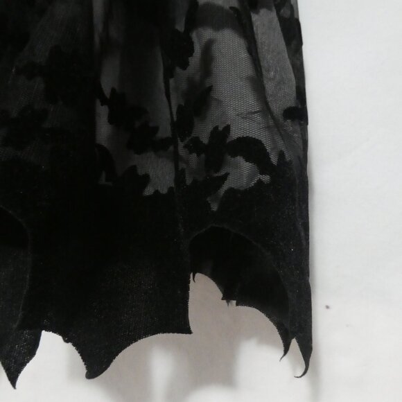 H&M | size 2 | Lined Black Lace Tulle Skirt With Flying Bat Detail | NWOT - Picture 8 of 15
